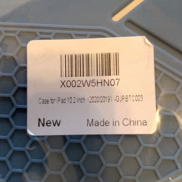 NWT Silicone Case for iPad 10.2 inch to 10.5 inch - Picture 5 of 5